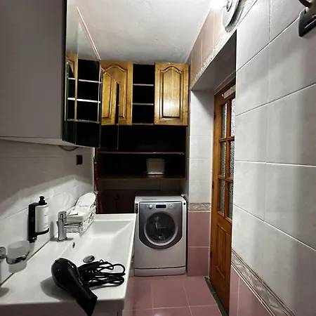 Apartmán Treasure: Chic 2br-apartment 8min To Skanderbeg Place